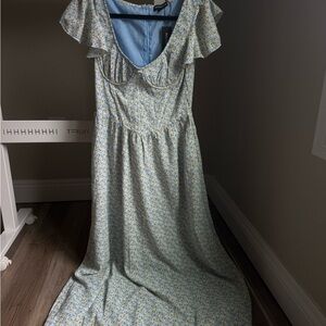 PrettyLittleThing Blue Floral Maxi Dress with Yellow Accents